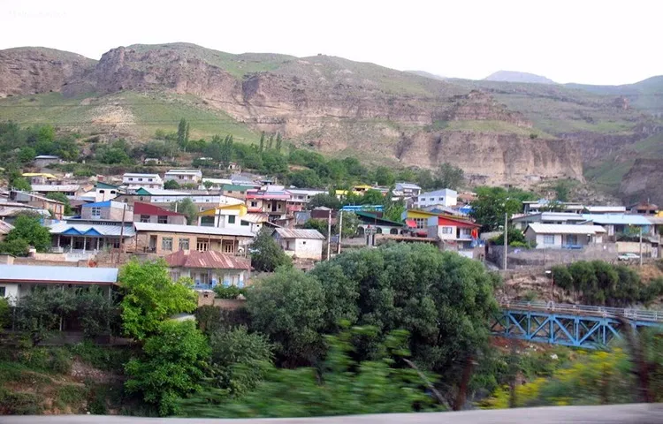 روستای نمارستان